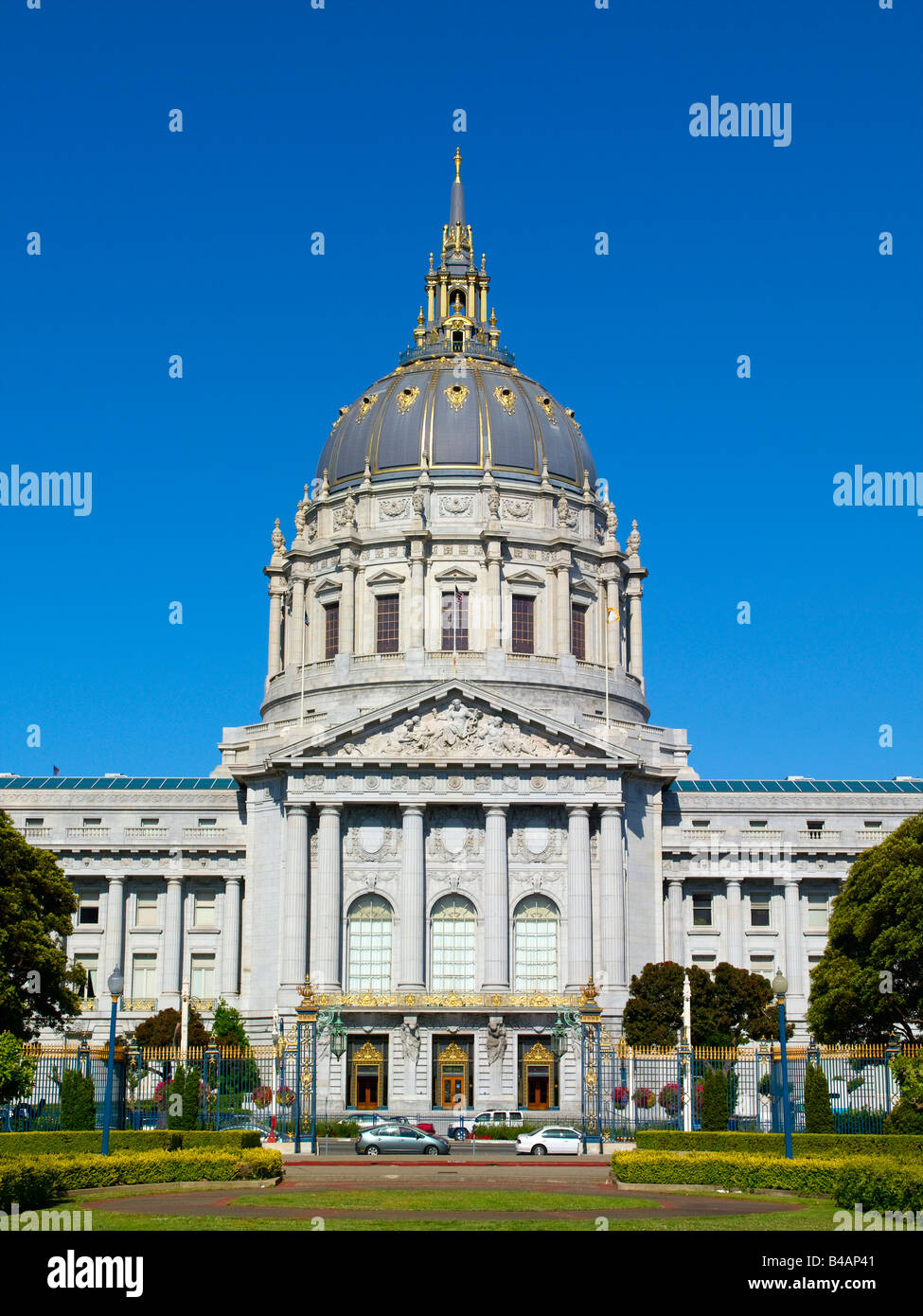 San Francisco City Hall photo 1