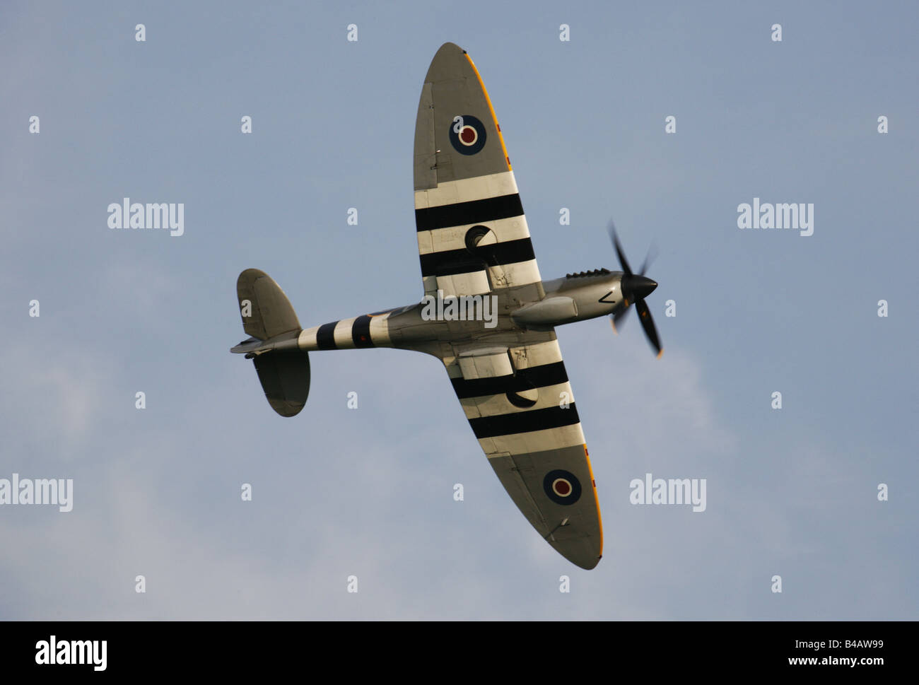 Supermarine Spitfire T9 Flying Display at The Shuttleworth Collection Old Warden Bedfordshire Stock Photo