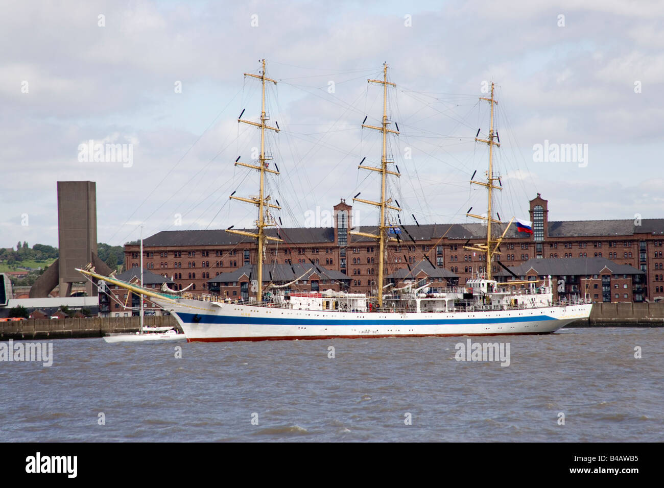 The Russian sailing ship the Mir at the Tall Ships Race Parade in
