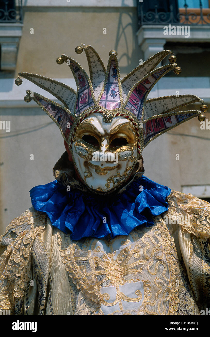 Italie Venise Masques Carnaval Stock Photo Alamy Italie Venise Masques Carnaval Stock Photo Alamy
