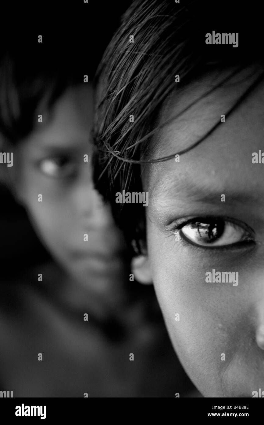 India boys faces Black and White Stock Photos & Images - Alamy