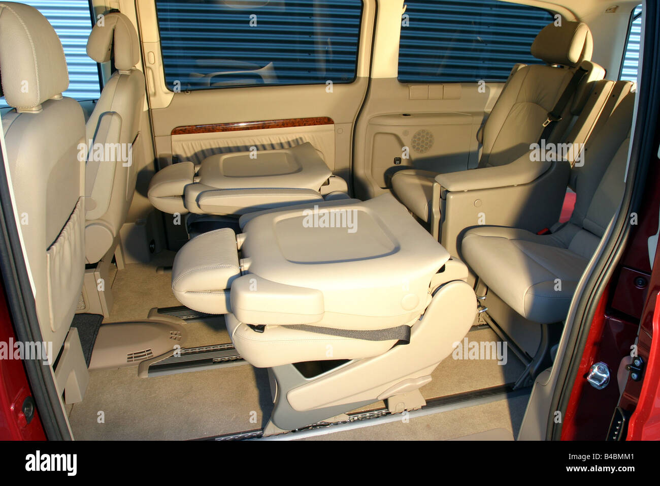Car, Mercedes Viano 2.2 CDi lang, Van, model year 2003-, ruby colored,  FGHDS, interior view, Interior view, folded down rear sea Stock Photo -  Alamy