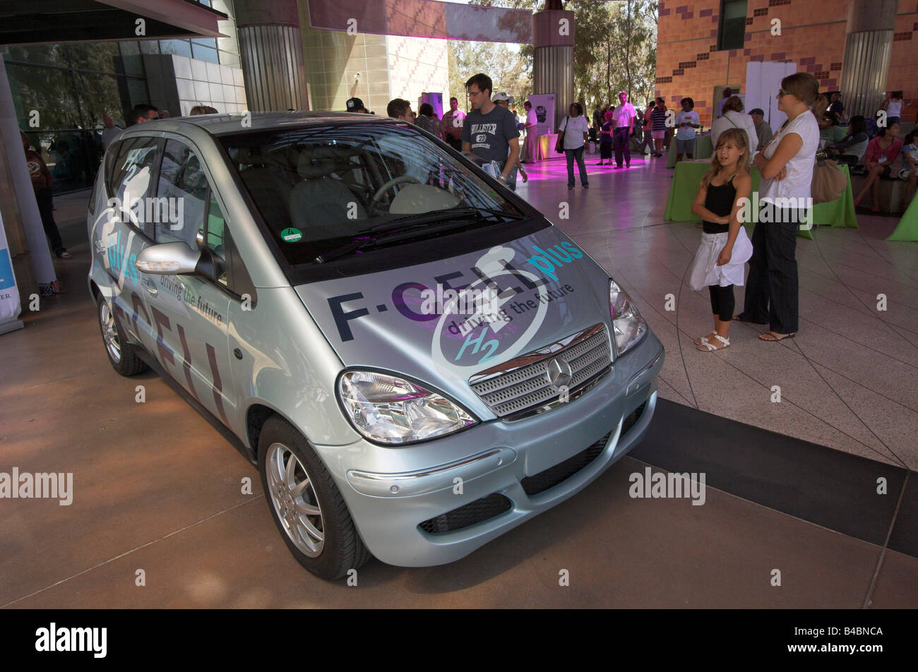 Hydrogen fuel cell vehicle usa hires stock photography and images Alamy