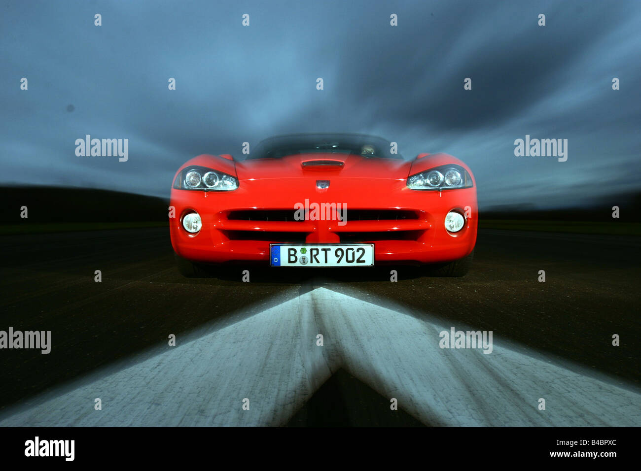 Car, Dodge Viper SRT-10, Convertible, model year 2003-, red, FGHDS, closed top, frontal view, Test track Stock Photo