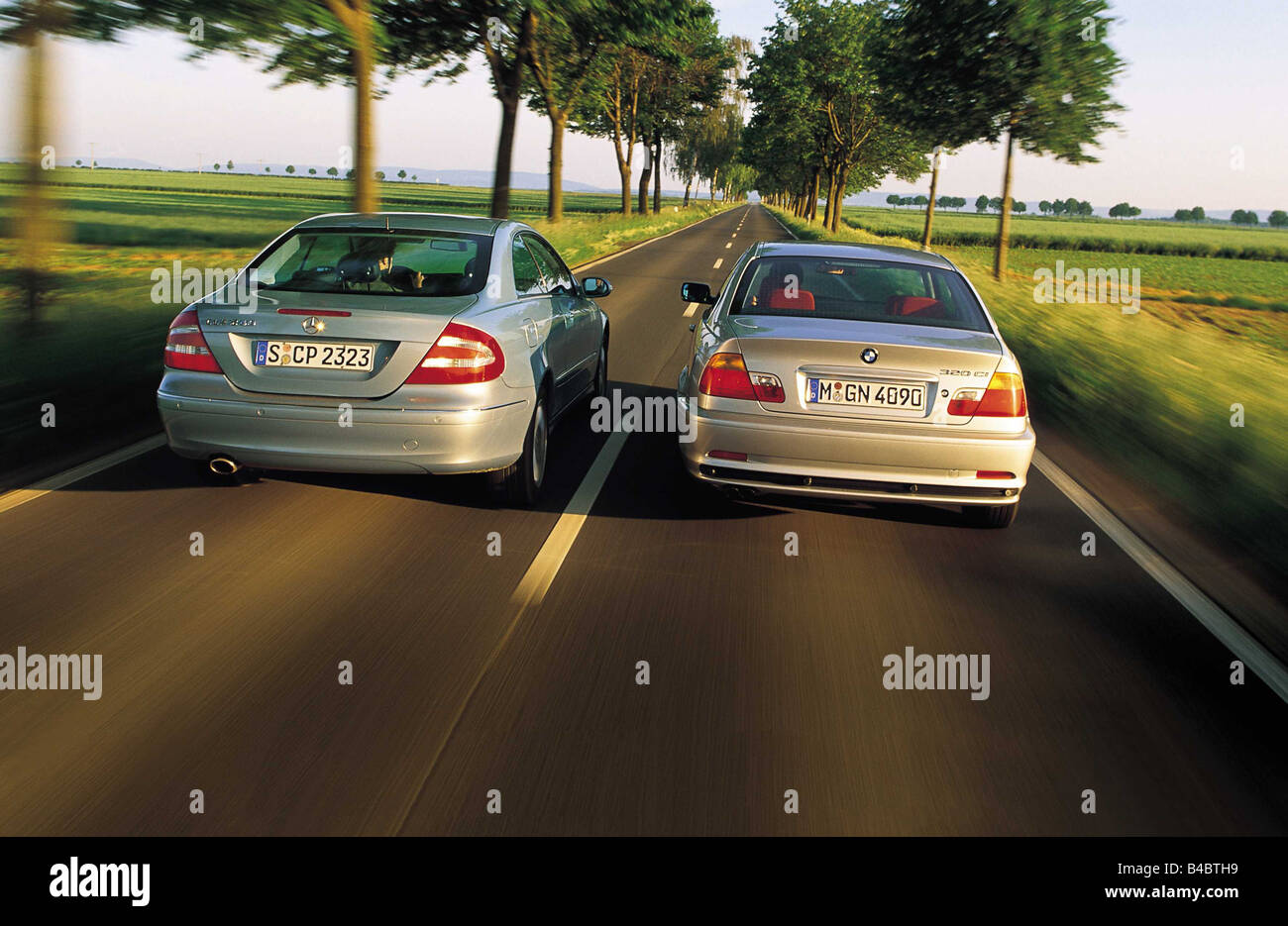 Mercedes Clk 320 High Resolution Stock Photography and Images - Alamy