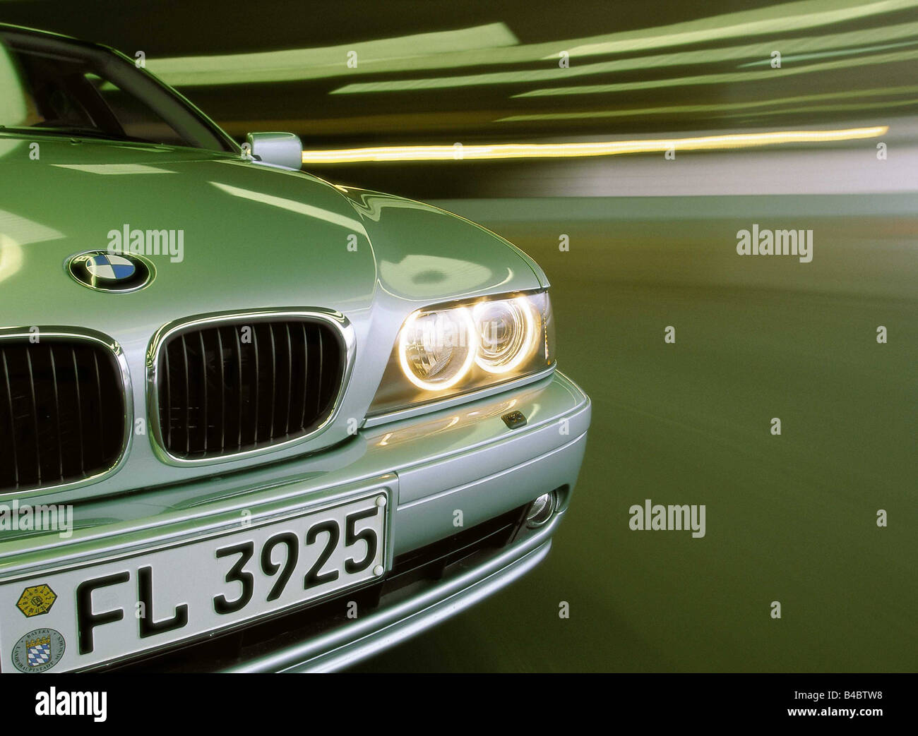 Bmw e39 hi-res stock photography and images - Alamy