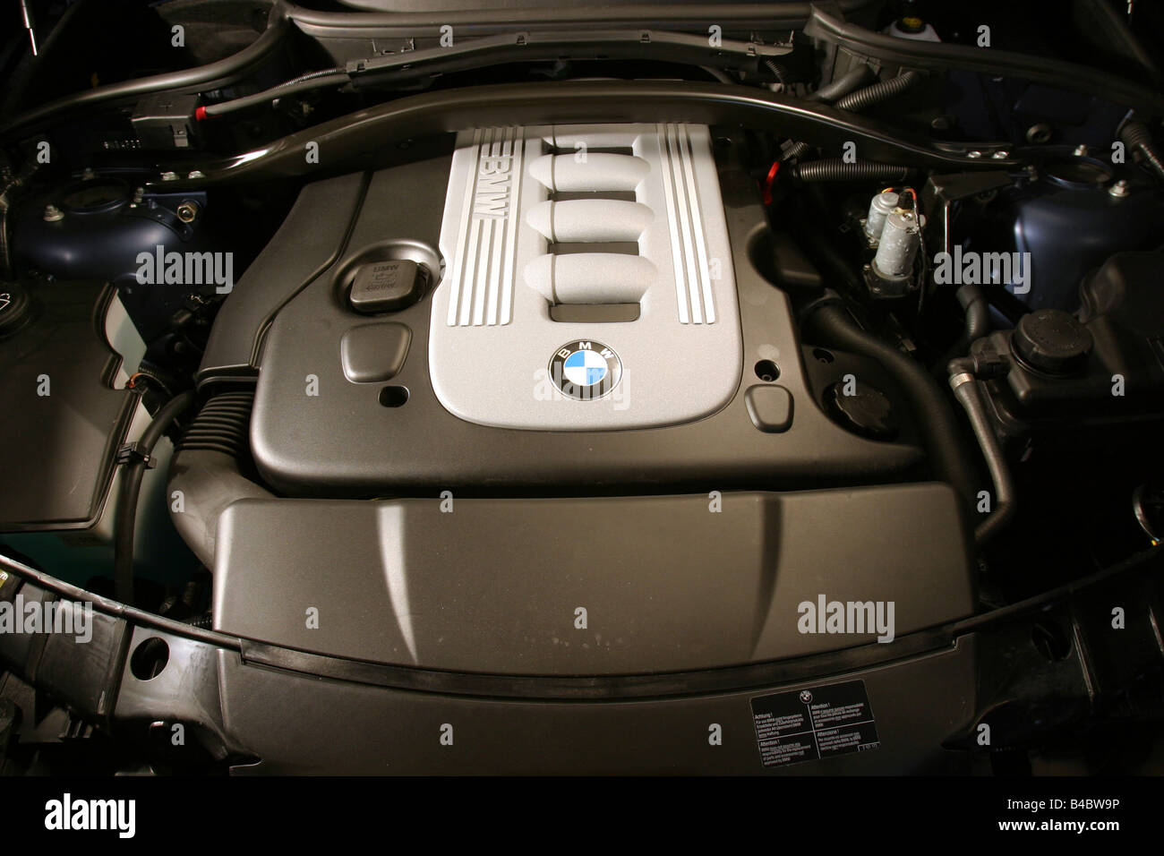 Auto, BMW X3 3,0 d, Langlauf-Fahrzeug, Bj. 2003-blau, innere besichtigen,  Innenansicht, Cockpit, Technik/Zubehör, acc Stockfotografie - Alamy