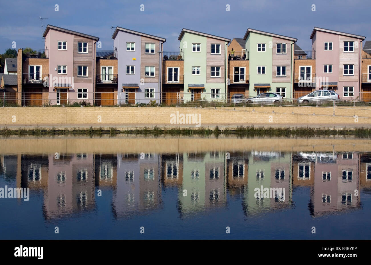 Contemporary homes, Lakeview Housing Estate Milton Keynes