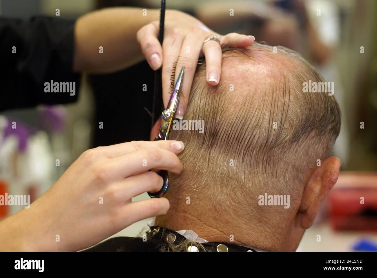 Bald spot haircut hires stock photography and images Alamy