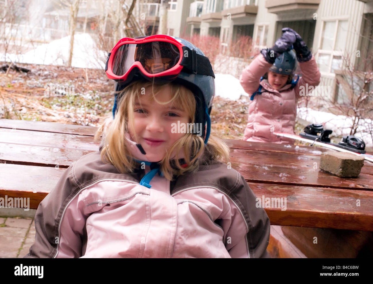 Girls in coats hi res stock photography and images Alamy