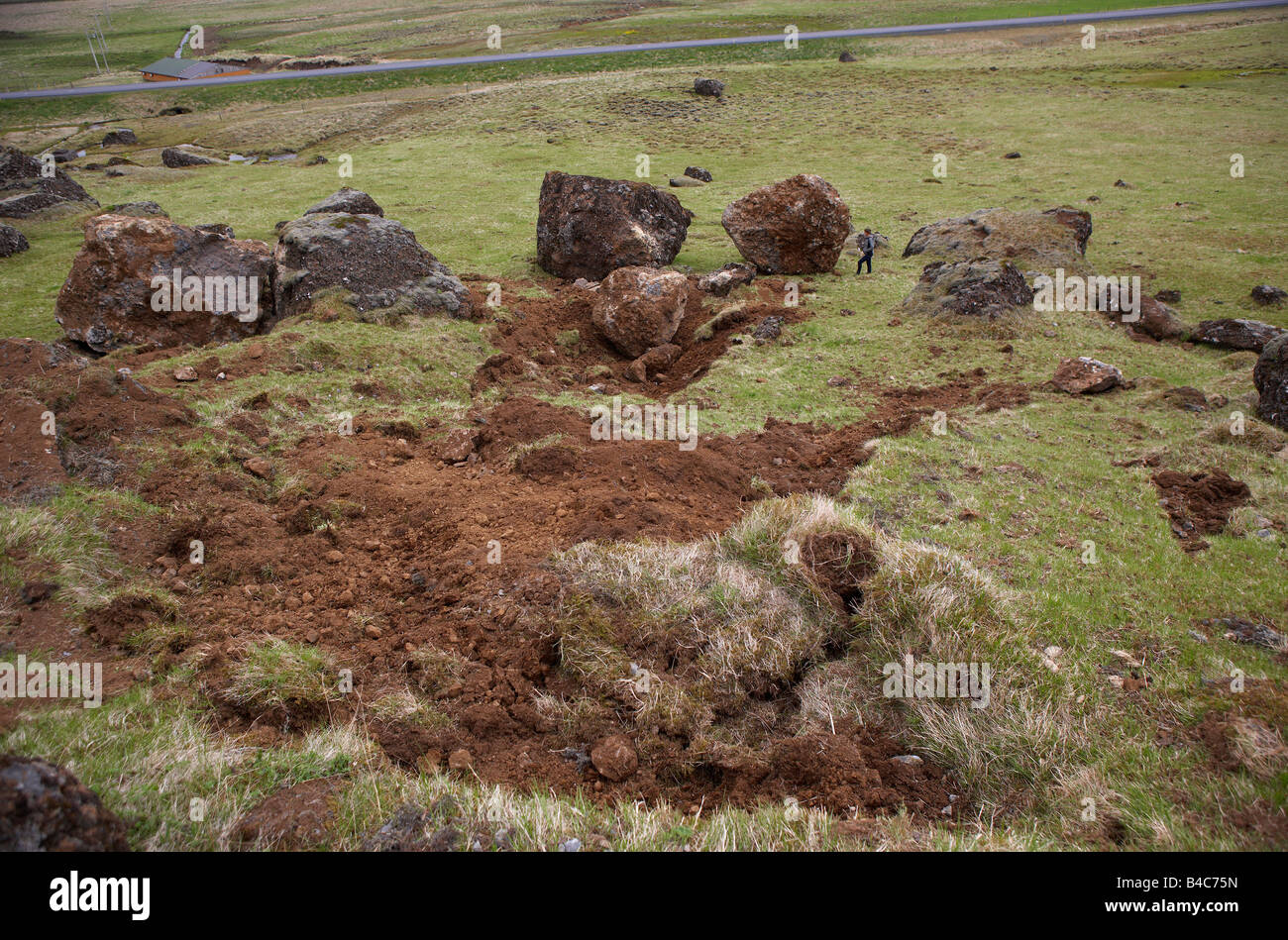 Earthquake with landslide hi-res stock photography and images - Alamy