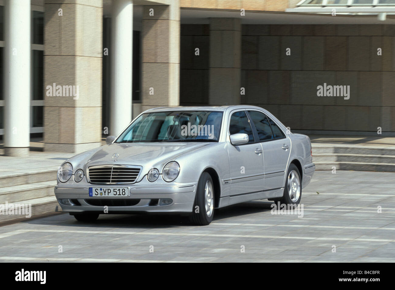 Car Mercedes E Class Limousine Upper Middle Sized Model Year 1999 2001 Silver Standing Upholding Diagonal From The Fron Stock Photo Alamy Car Mercedes E Class Limousine Upper Middle Sized Model Year 1999 2001 Silver Standing Upholding Diagonal From The Fron Stock Photo Alamy