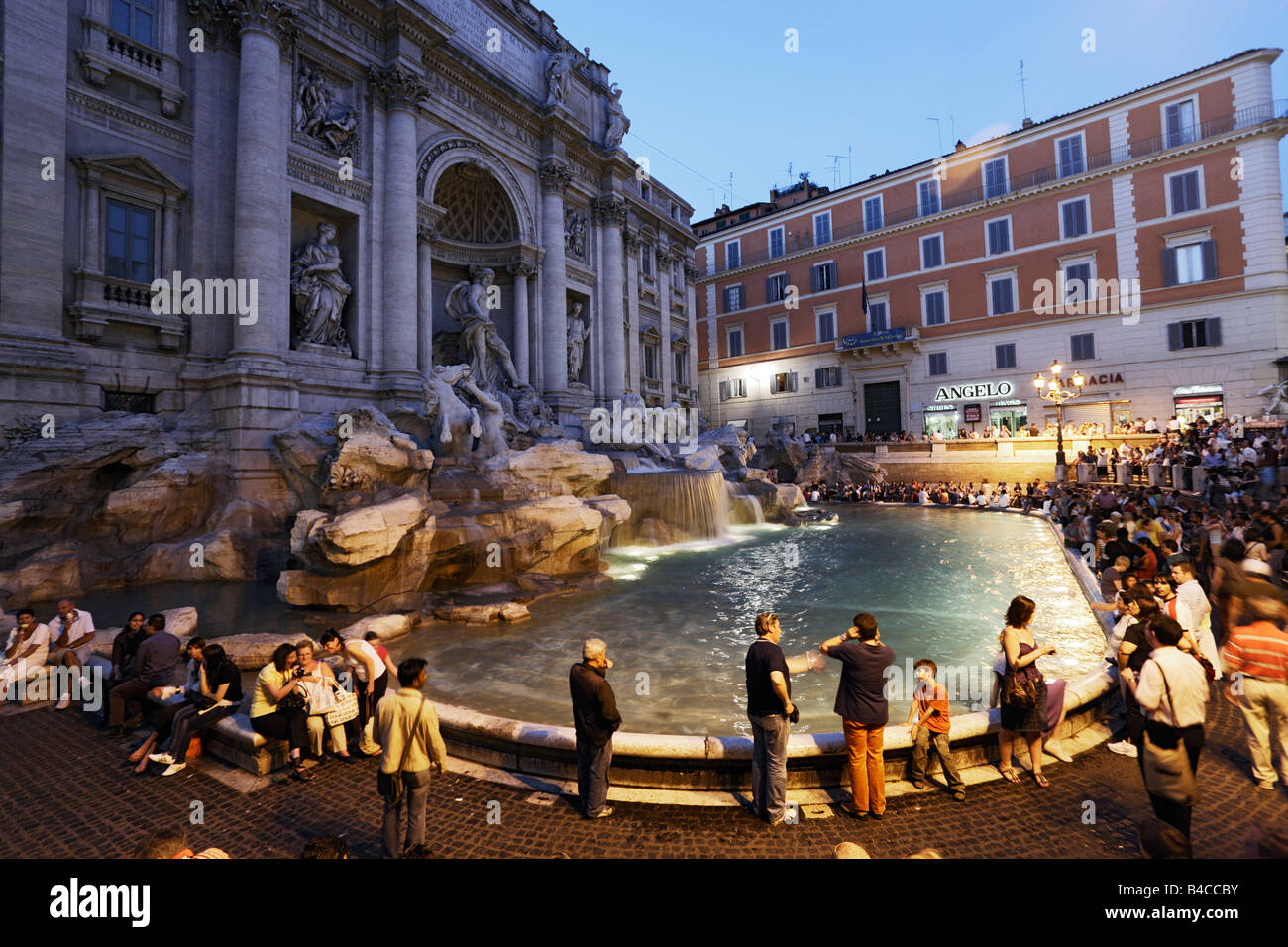 fontana-di-trevi-in-the-evening-rome-italy-stock-photo-alamy