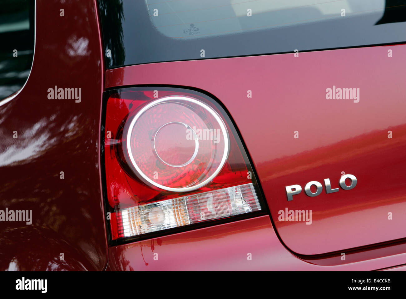 Auto, VW Volkswagen Polo 1.4 TDI, kleine ca., Limousine, Silber, Bj. 2002-,  Innenansicht, Innenraum Ansicht, Cockpit, Tech Stockfotografie - Alamy