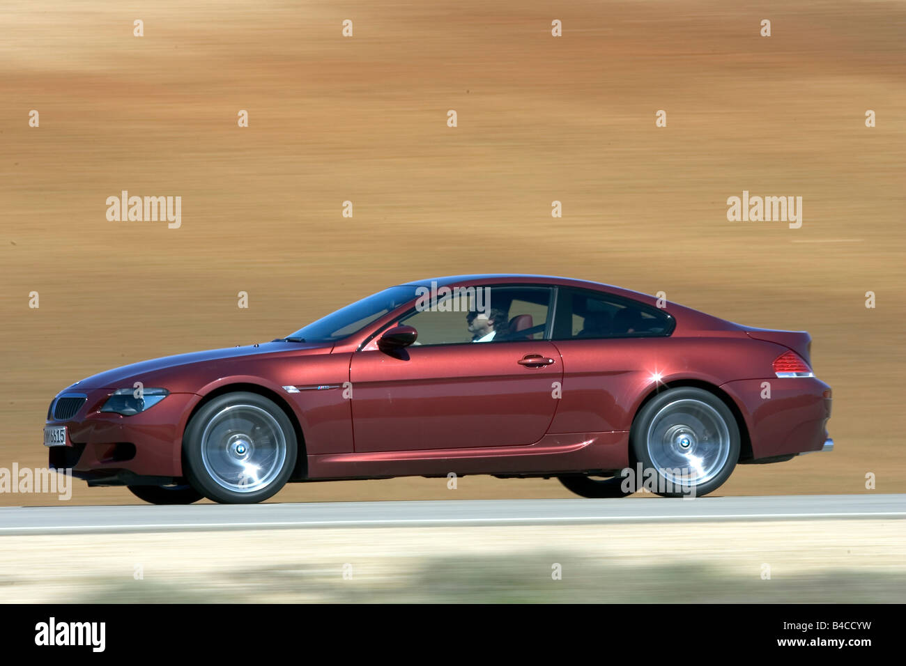 Car Bmw M6 Coupe Coupe Model Year 05 Ruby Colored Roadster Stock Photo Alamy