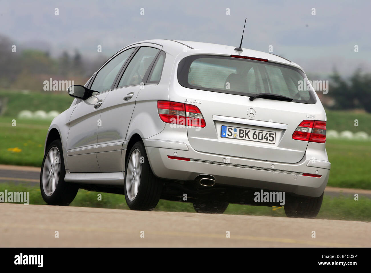 audit rechter cafe Car, Mercedes B 200 CDI, B class, model year 2005-, silver, Van, driving,  diagonal from the back, rear view, photographer: Hans Stock Photo - Alamy