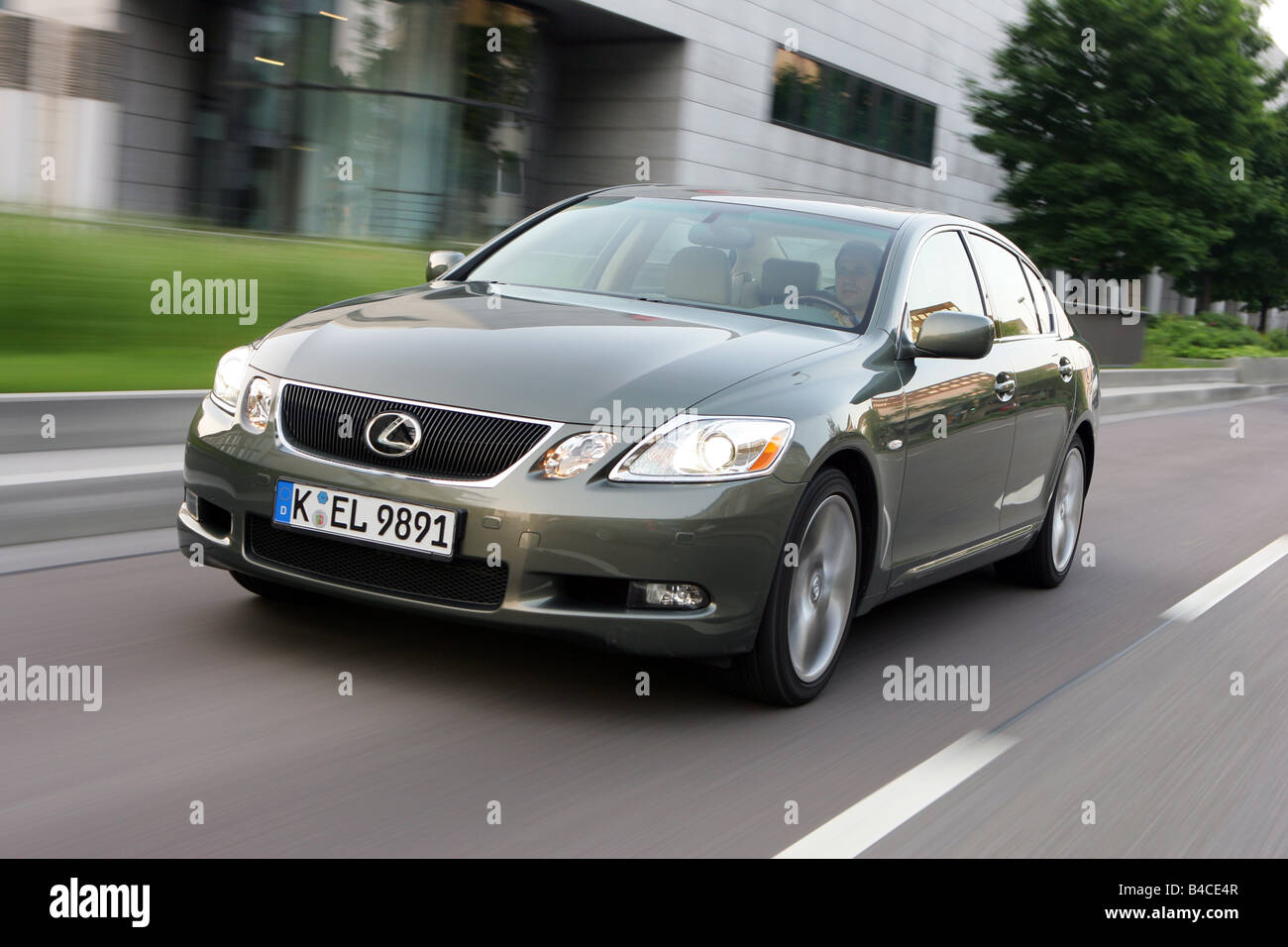 Car Lexus Gs 300 Model Year 05 Silver Green Upper Middle Sized Limousine Driving Diagonal From The Front Frontal Vie Stock Photo Alamy Car Lexus Gs 300 Model Year 05 Silver Green Upper Middle Sized Limousine Driving Diagonal From The Front Frontal Vie Stock Photo Alamy
