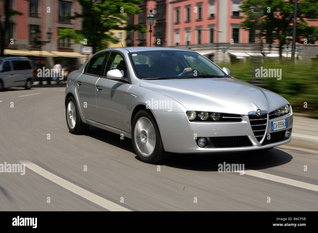 Alfa romeo 159 2 4 jtd m hi-res stock photography and images - Alamy