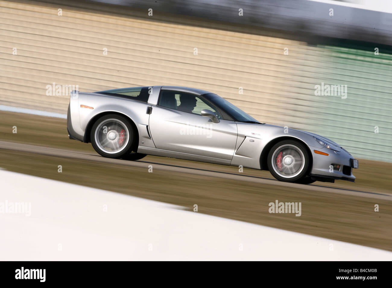 Corvette Z06, model year 2006-, silver, driving, side view, City, Test ...