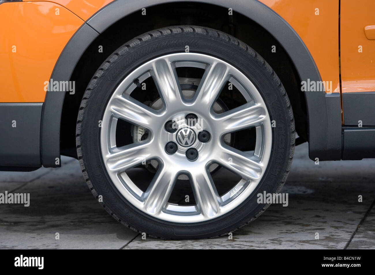 Vw polo cross hi-res stock photography and images - Alamy