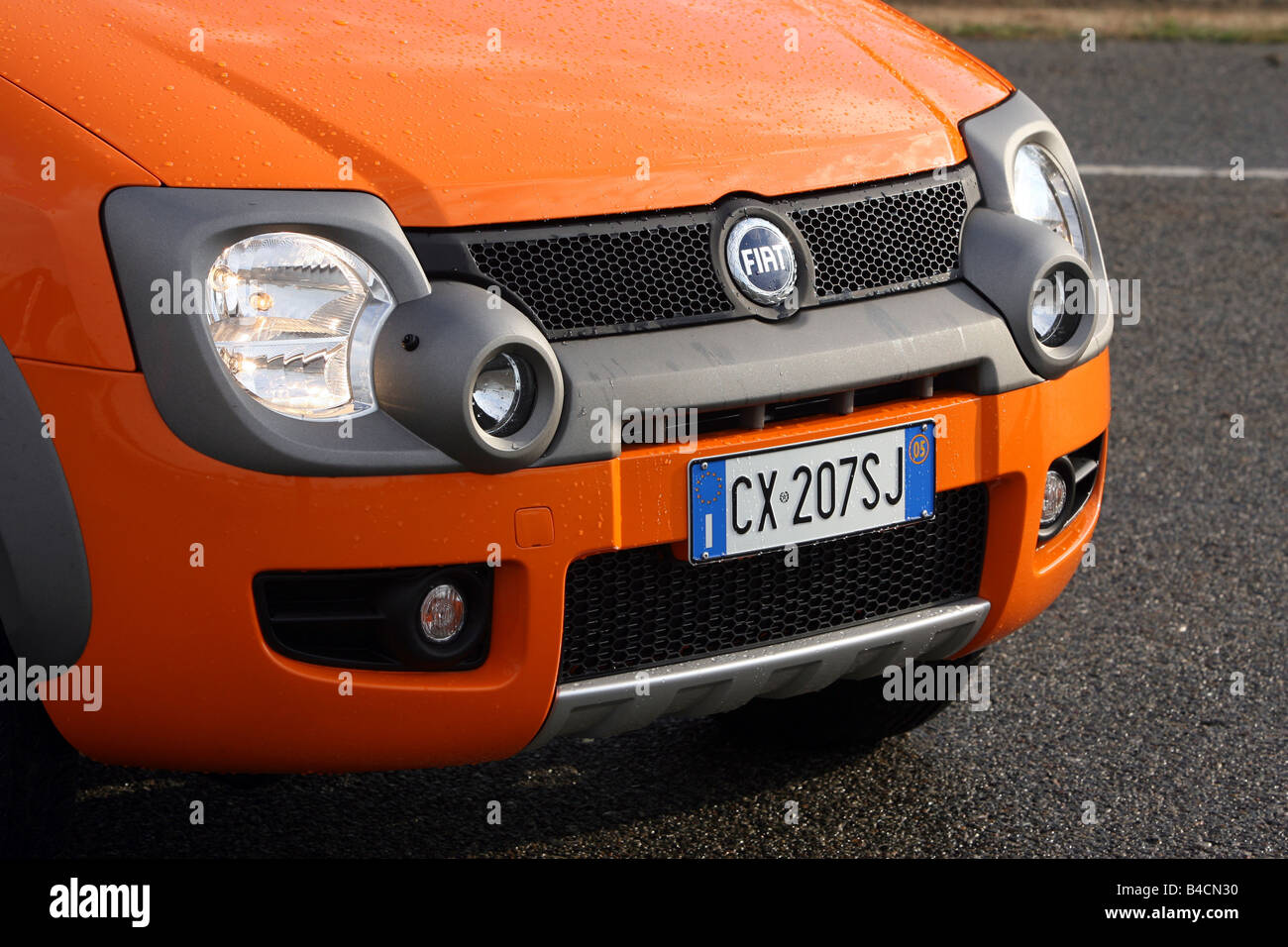 Fiat Panda 1.3 Multijet 16V 4 x 4, Modell Jahr 2006-, orange