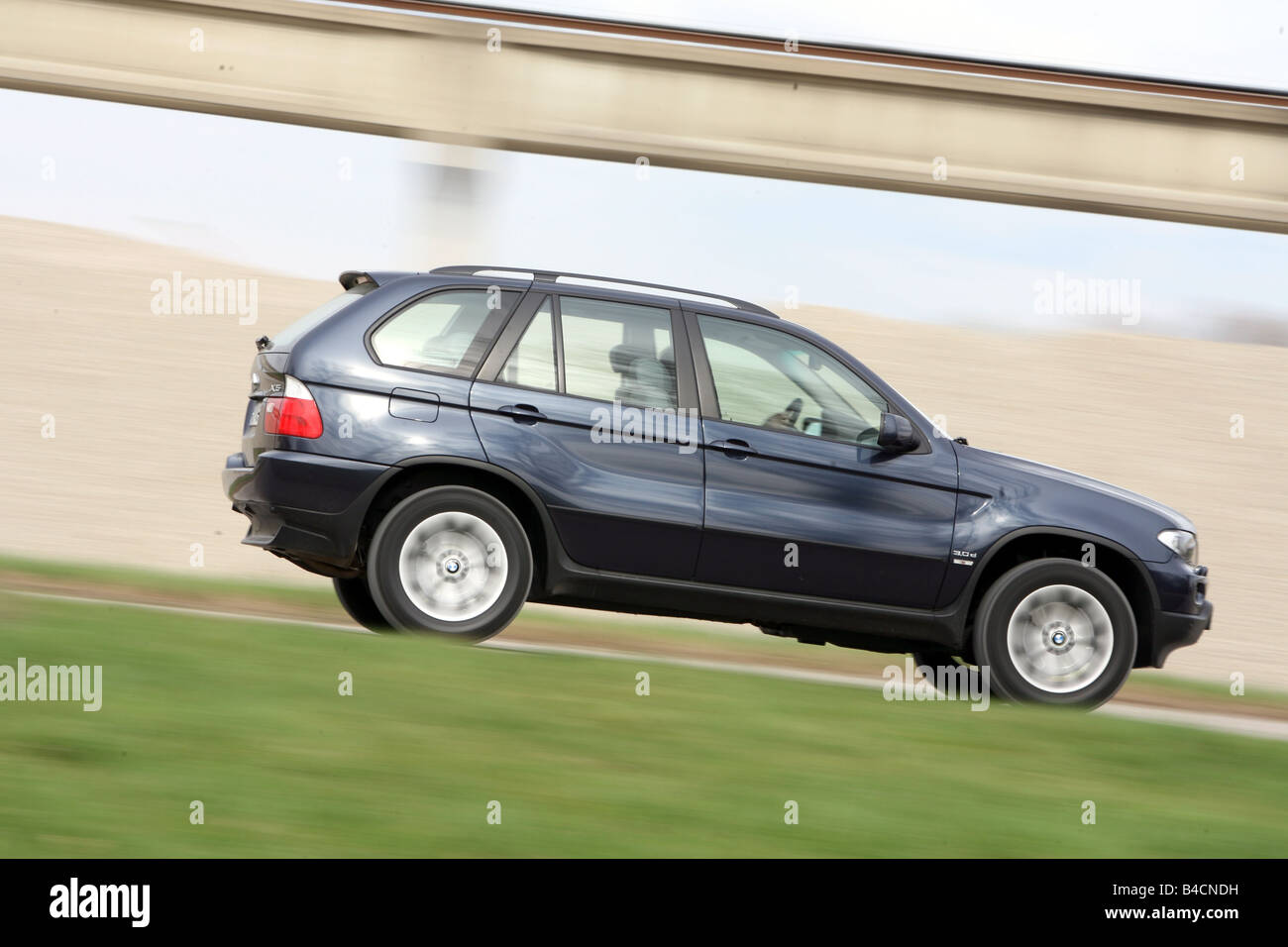 BMW X5 3 0d model year 2003 black driving side view