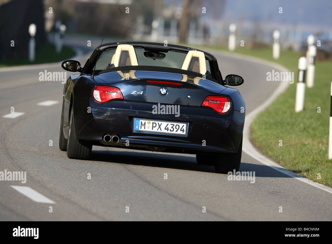 Bmw Z4 3 0 Si Roadster Model Year 2006 Black Driving Diagonal Stock Photo Alamy