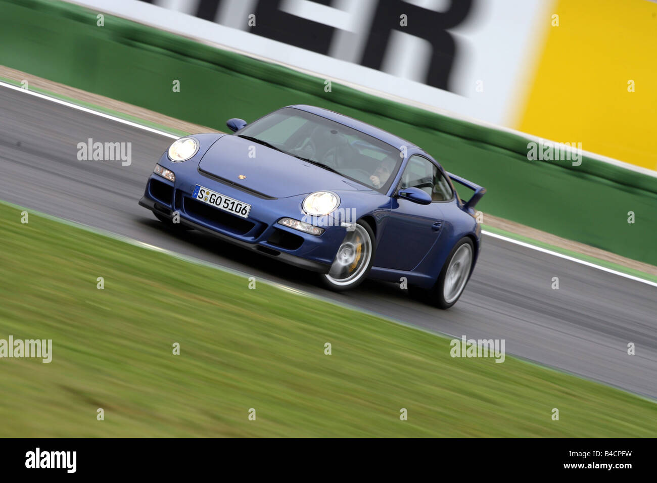 Porsche 911 gt3 2006 hi-res stock photography and images - Alamy Porsche 911 gt3 2006 hi-res stock photography and images - Alamy