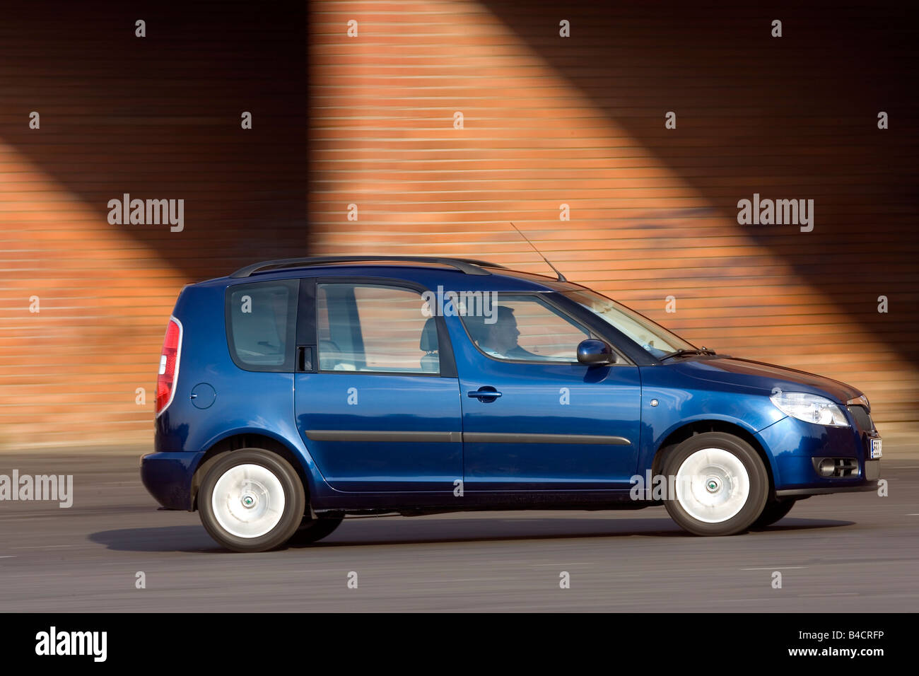 Skoda roomster hi-res stock photography and images - Alamy