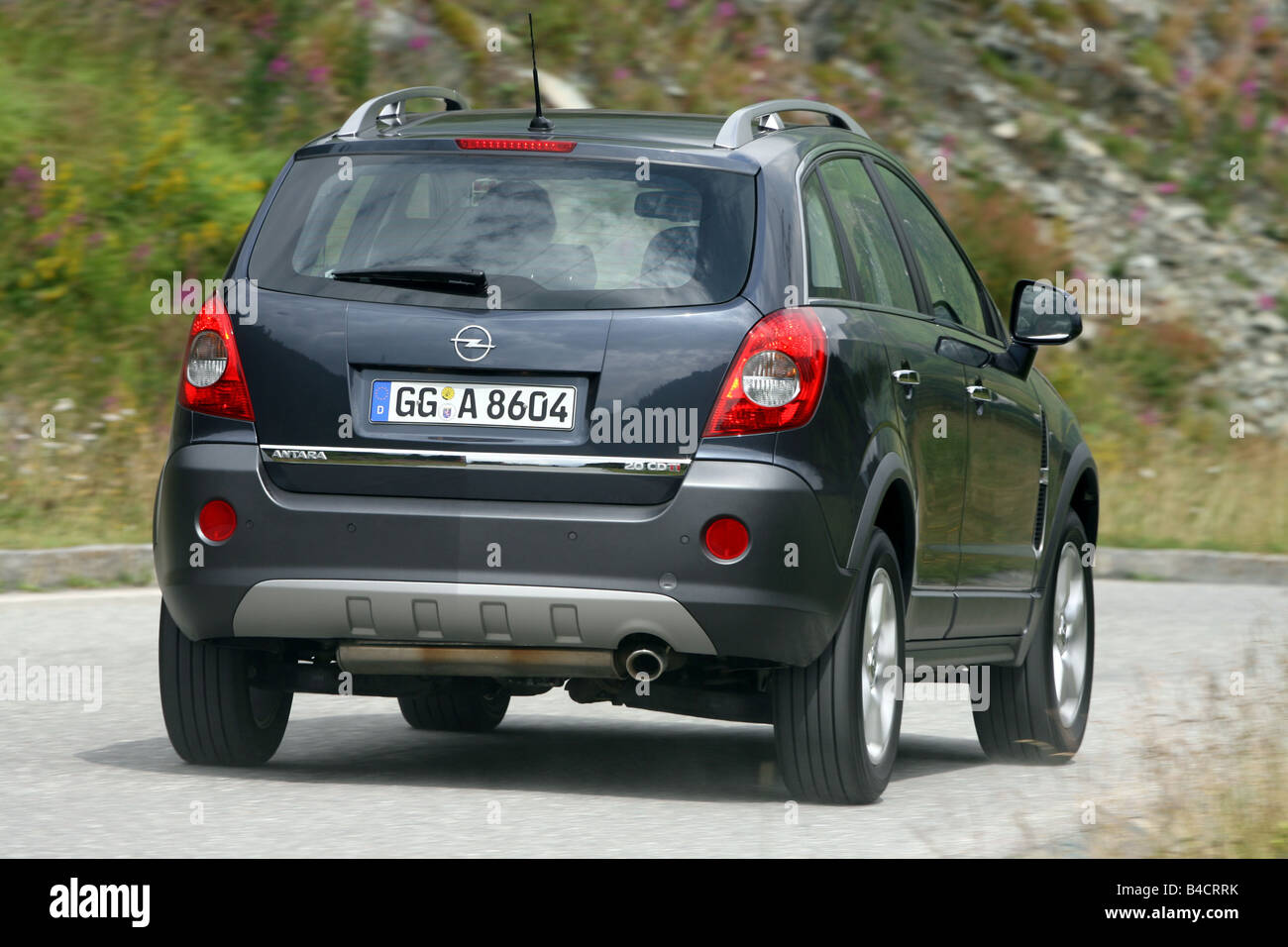 Opel Antara 2 0 Cdti Model Year 06 Black Driving Diagonal From Stock Photo Alamy