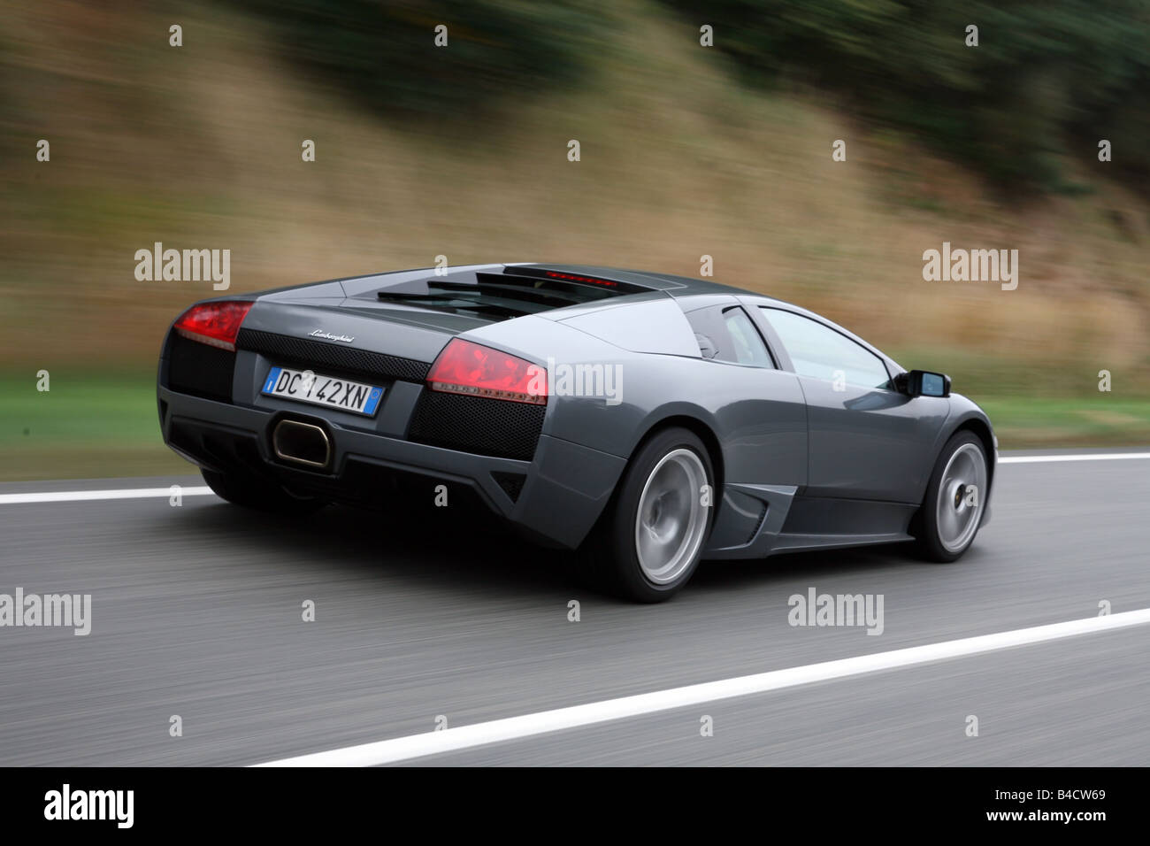 Lamborghini murcielago side hi-res stock photography and images - Alamy