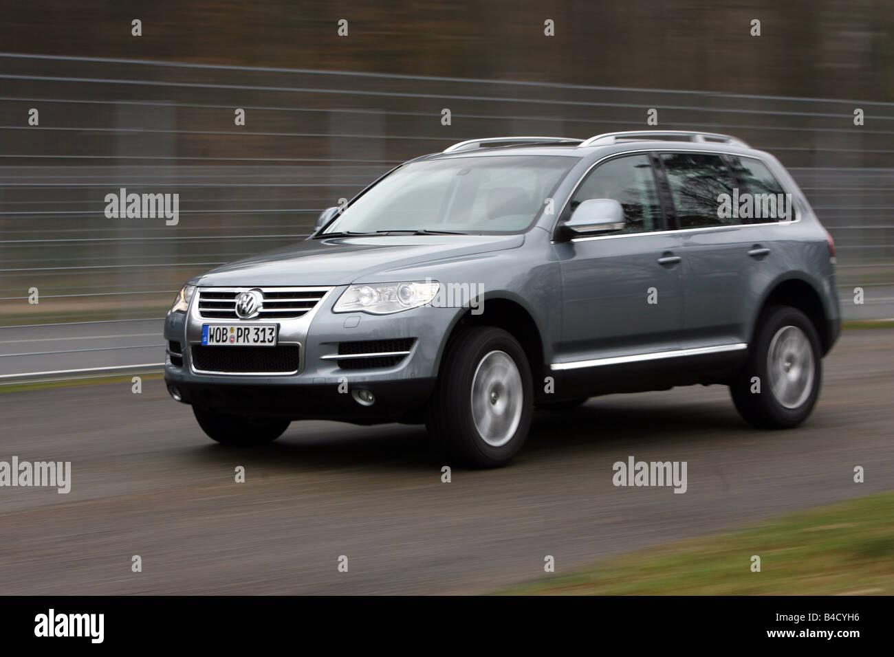 VW Volkswagen Touareg V10, diesel engine, model year 2007-, silver ...