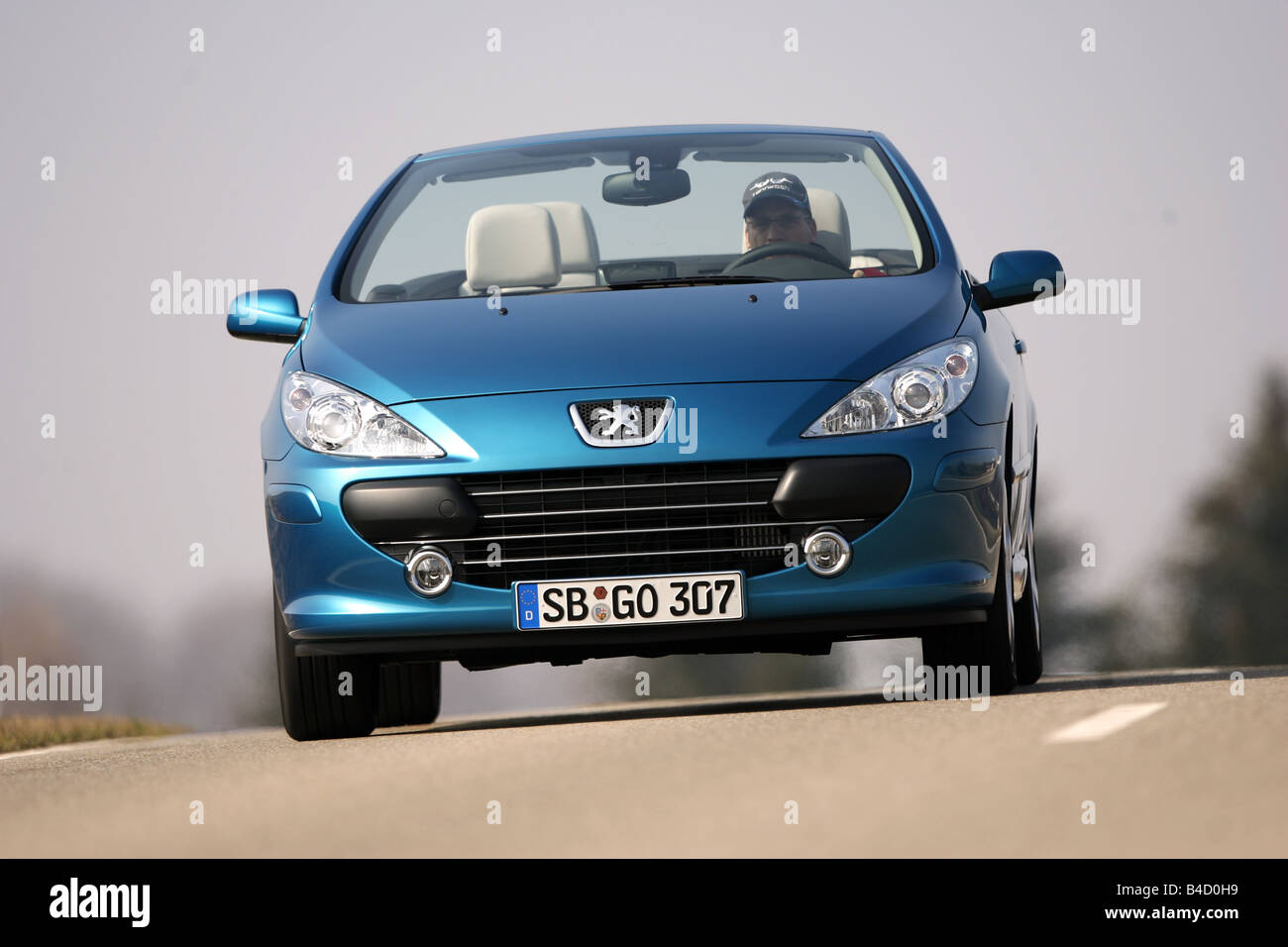 10+ Peugeot 307 Stock Photos, Pictures & Royalty-Free Images - iStock
