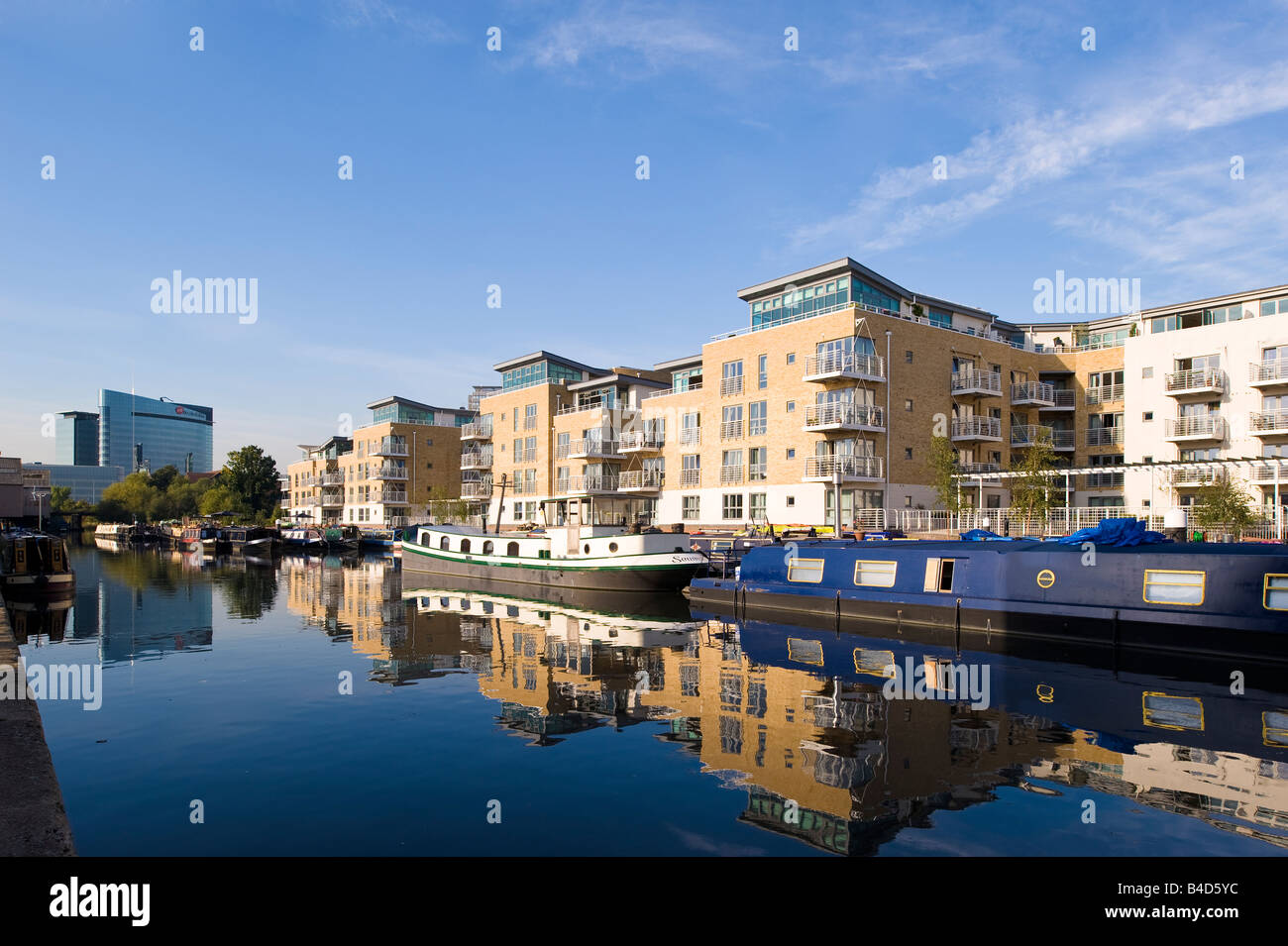 Modern residential development in Brentford Lock Brentford TW8 London ...