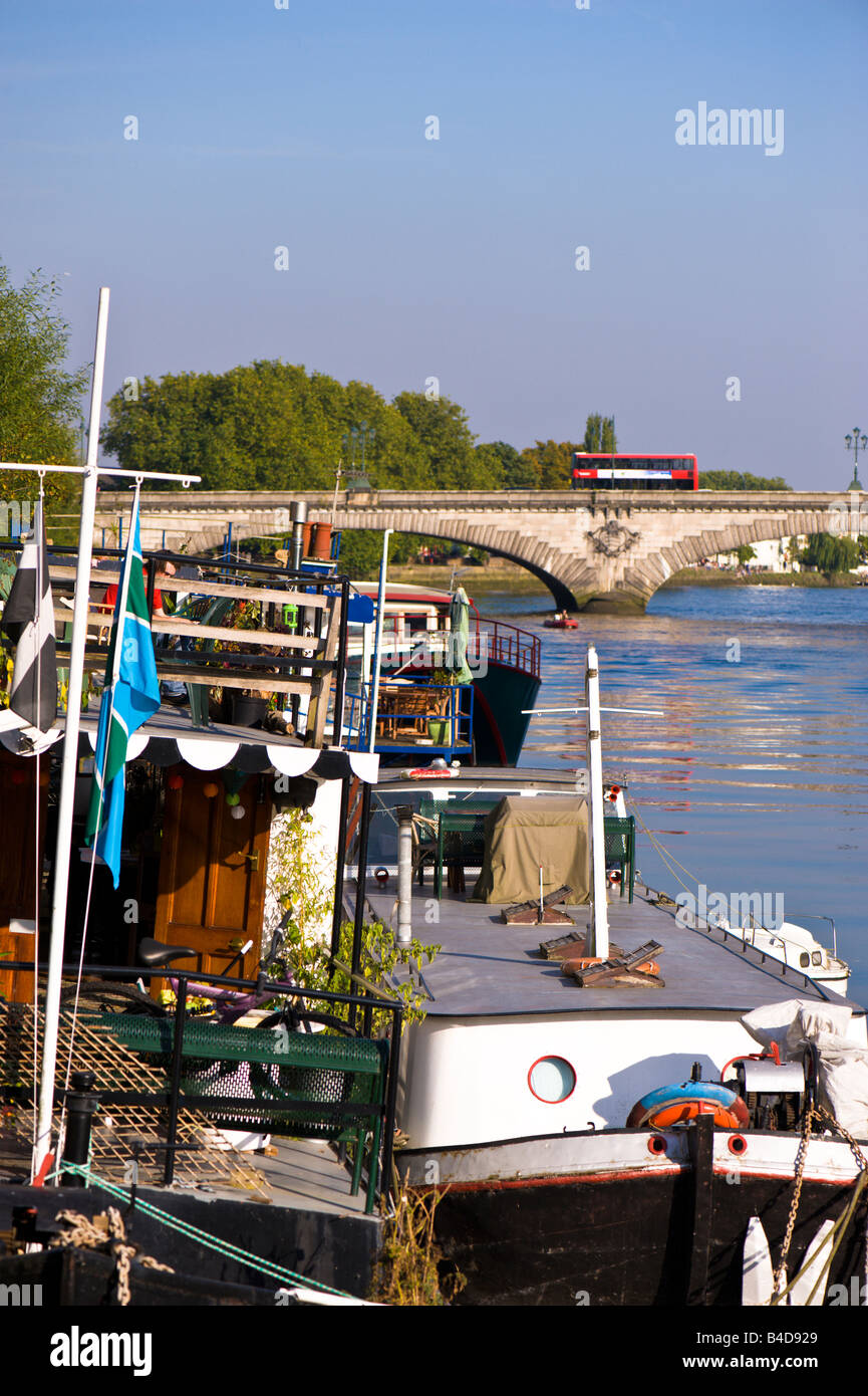Houseboats moored in Brentford riverside by Kew Bridge TW8 London United Kingdom Stock Photo