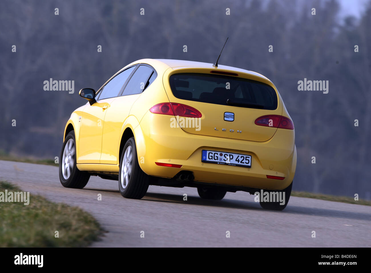 Seat Leon 2 Images, pictures, gallery