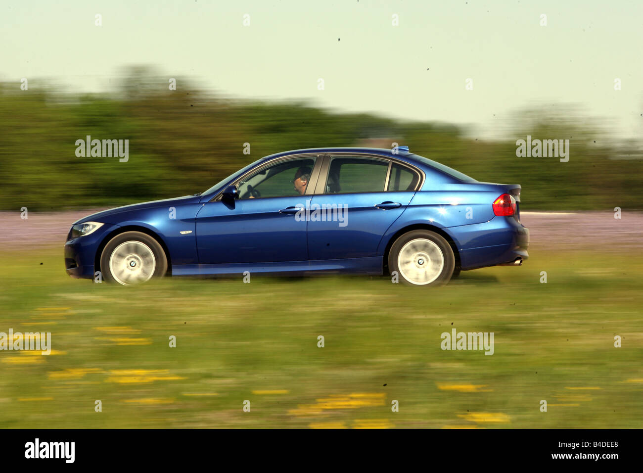 Bmw 320d hi-res stock photography and images - Alamy