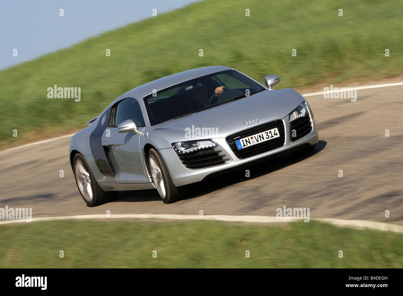 2007 audi r8 hi-res stock photography and images - Alamy