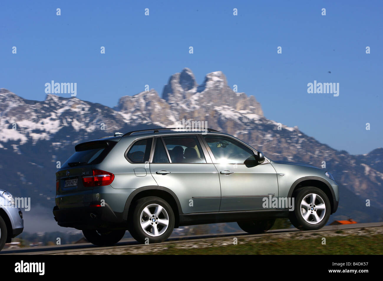 Bmw x5 3 0sd hi-res stock photography and images - Alamy