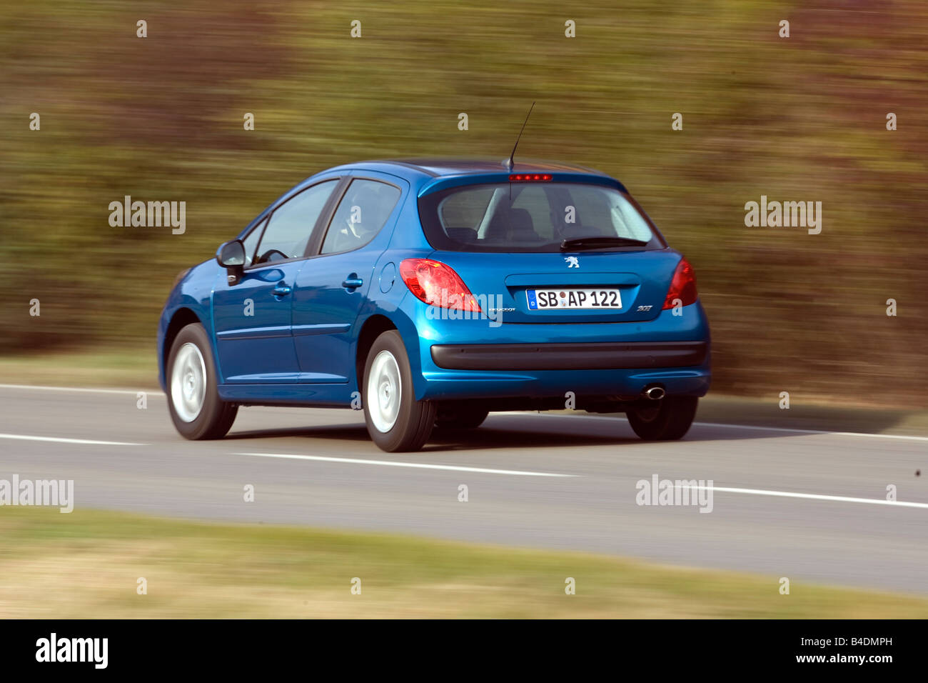Peugeot 207 hatchback hi-res stock photography and images - Alamy