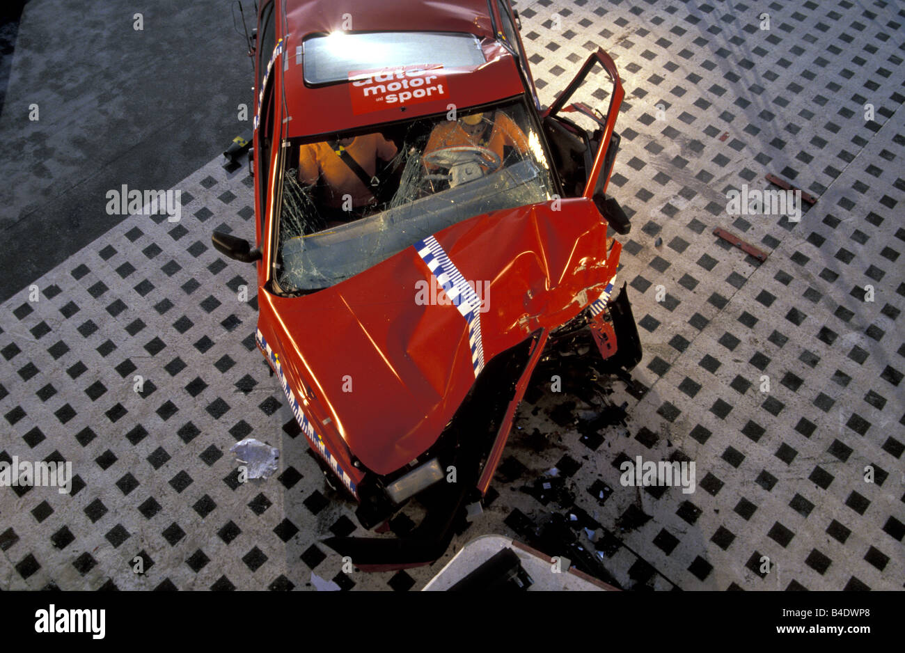 Car, Security, Crash tests, small approx., Fiat Tipo, 1991, without air bag  Stock Photo - Alamy