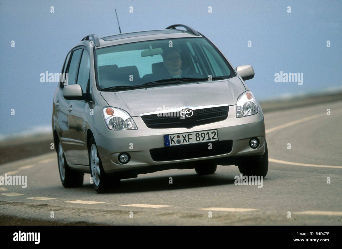 Toyota Corolla Verso High Resolution Stock Photography And Images Alamy