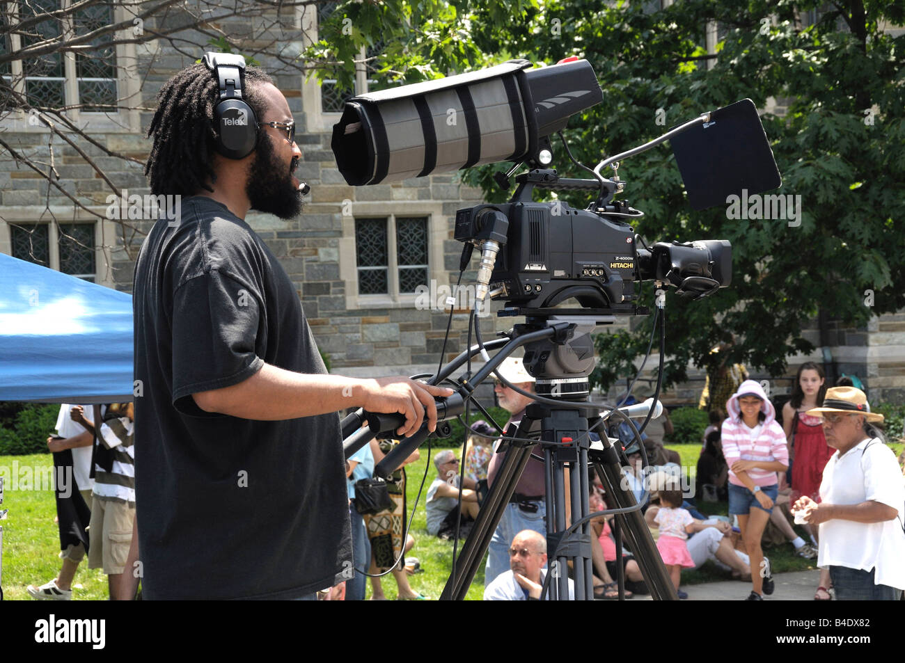 African american cameraman hires stock photography and images Alamy