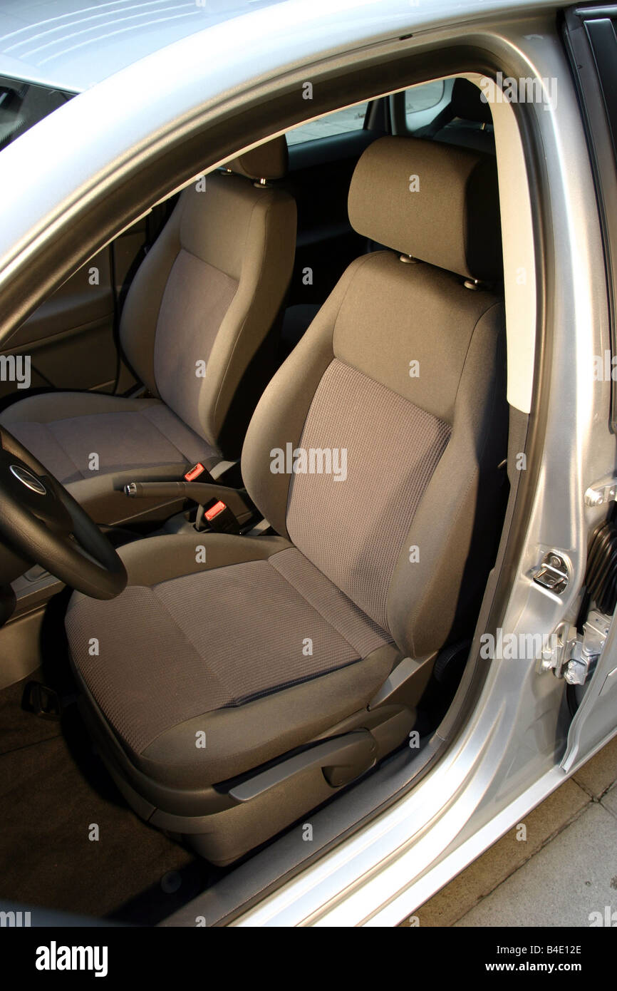 Car, VW Volkswagen Polo 1.4 TDI, small approx., Limousine, silver, model  year 2002-, interior view, Interior view, seats, Driver Stock Photo - Alamy