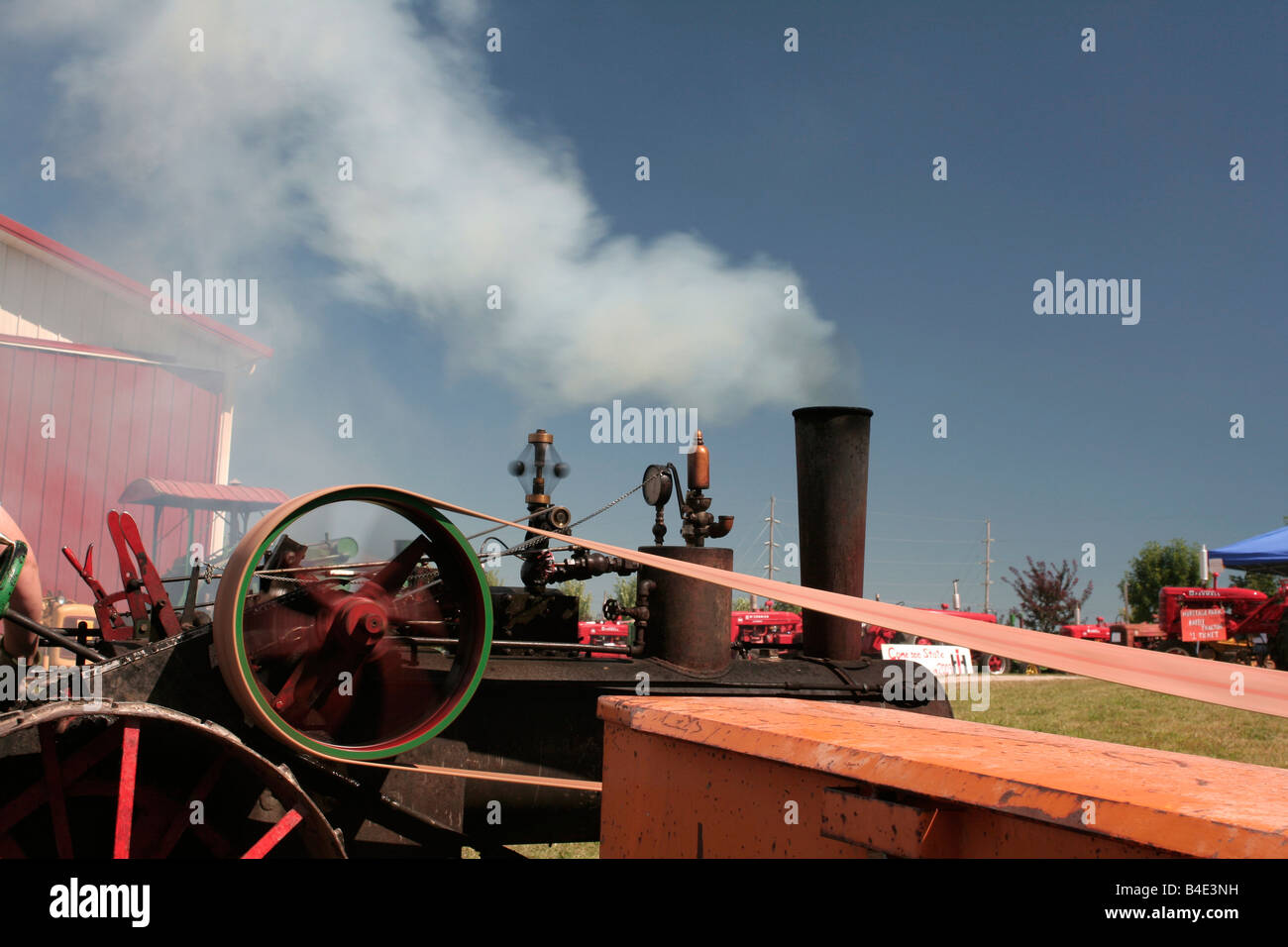 Engine belt hires stock photography and images Alamy