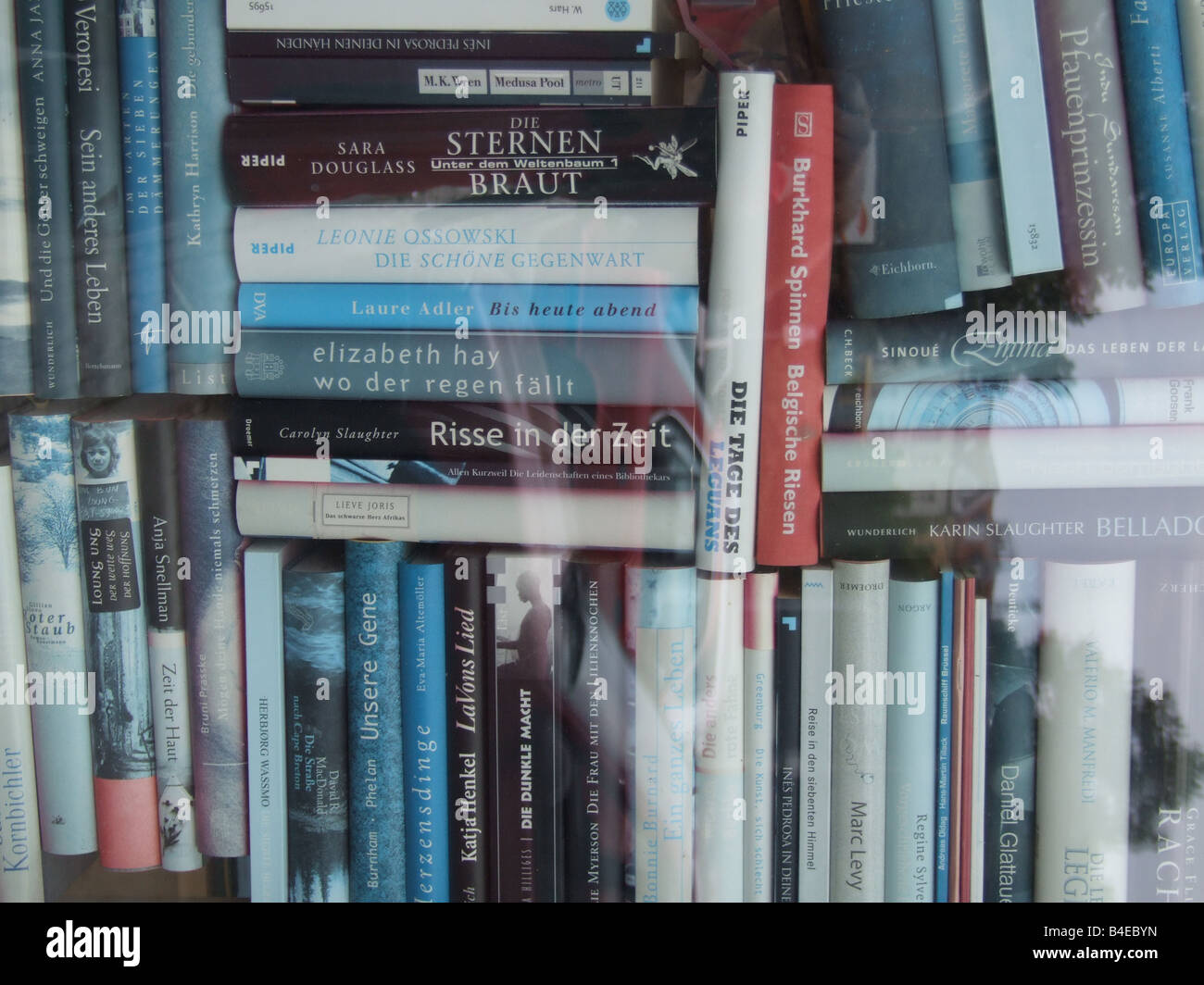 Second hand book shop berlin hi-res stock photography and images - Alamy