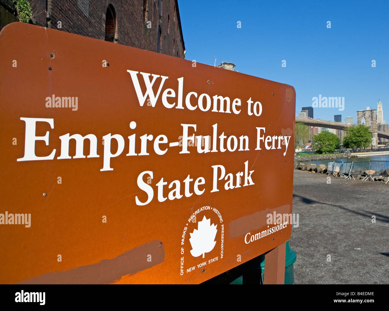 dumbo, brooklyn, sign, New York, map, welcome, state park, empire-fulton state park, brooklyn bridge Stock Photo