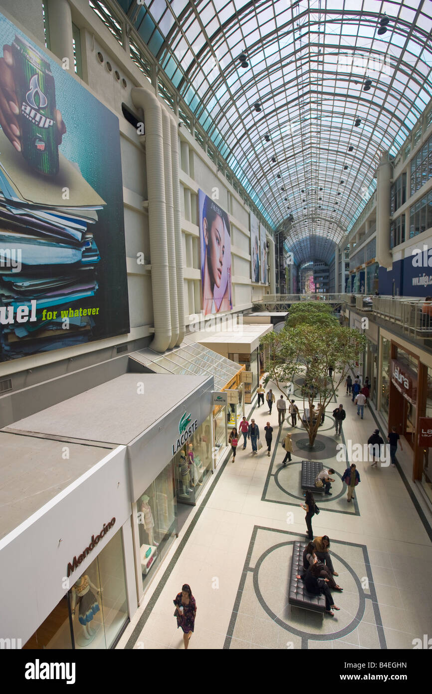 Eaton centre canada hi res stock photography and images Alamy