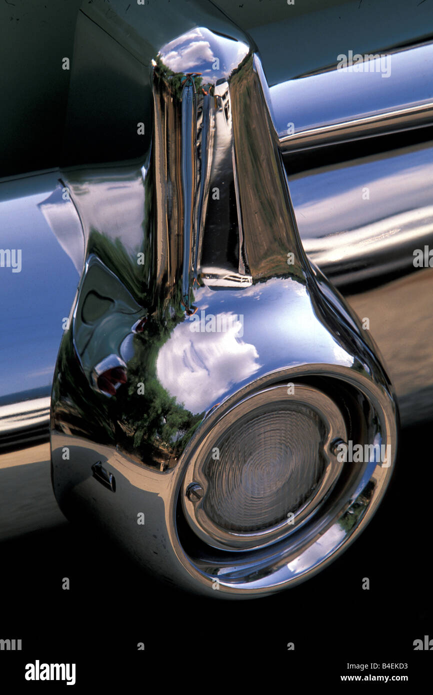 Car, Buick Riviera Coupé, Coupe, model year 1948, vintage car, 1940s, fourties, green-white,  detail, details, technics, technic Stock Photo