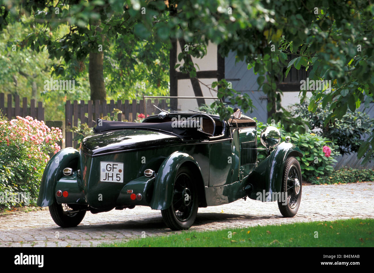 Car, Rover 10, 25 Nizam Sports, model year 1931-1032, dark-green,  vintage car, 1930s, thirties,  standing, diagonal back, back Stock Photo